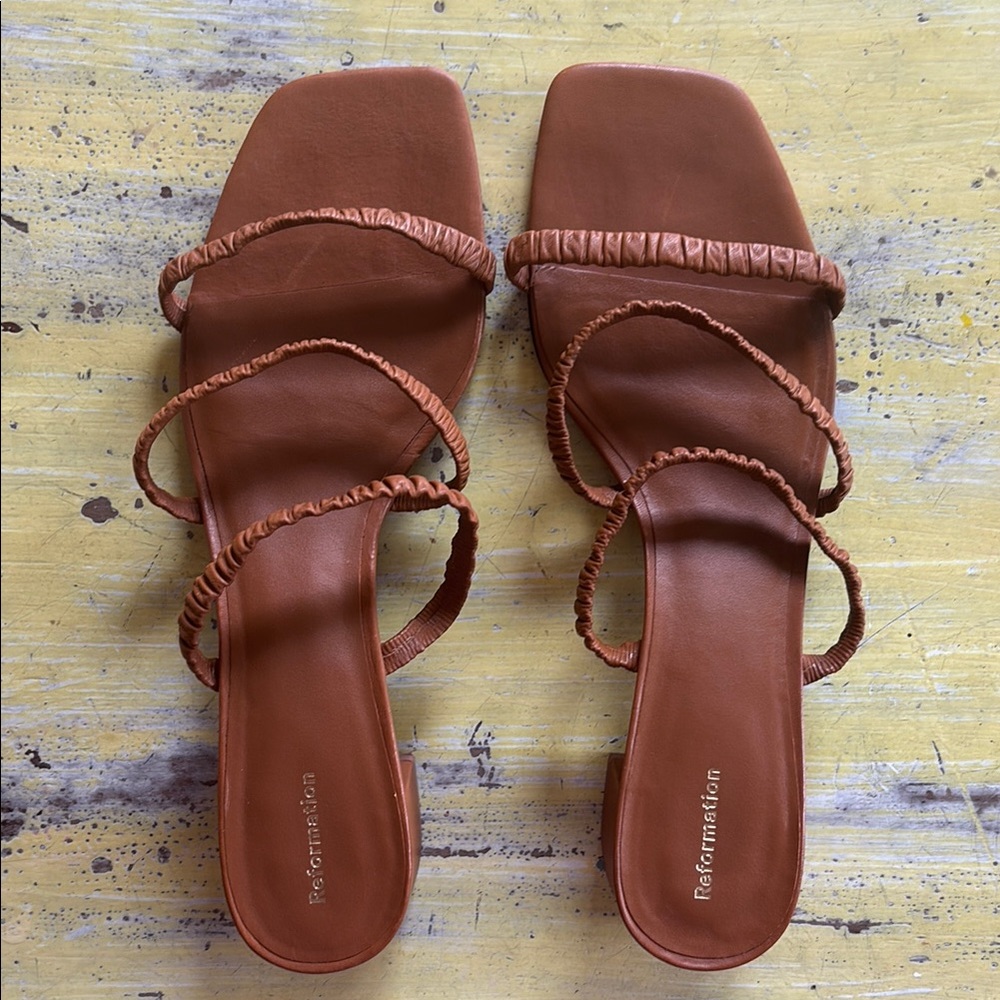 Reformation Brown Strappy Sandals